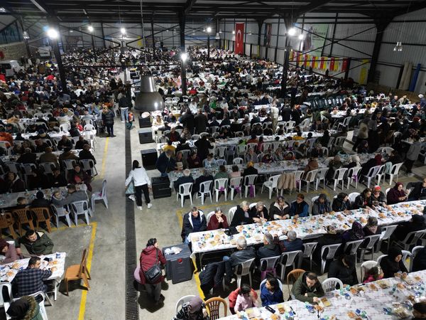 SUBAŞI’NDA 3 BİN KİŞİ İFTAR SOFRASINDA BULUŞTU