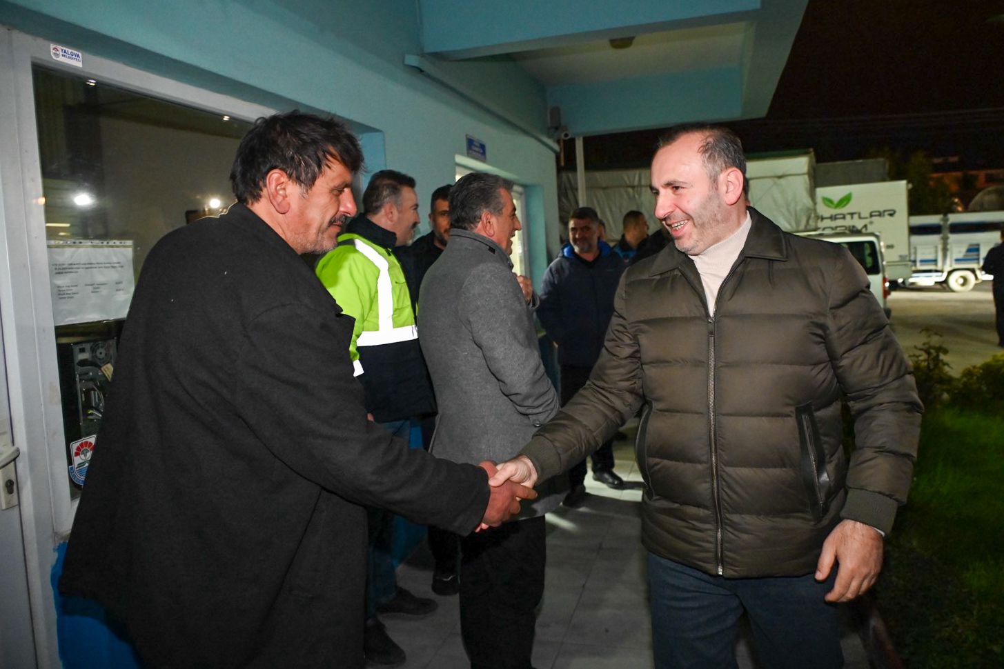 BAŞKAN TUTUK RAMAZAN’IN BEREKETİNİ PAYLAŞMAYA DEVAM EDİYOR