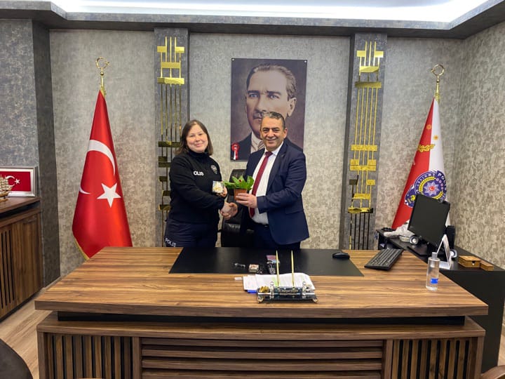 ALTINOVA’DA KADINLARA KADES UYGULAMASI ANLATILDI