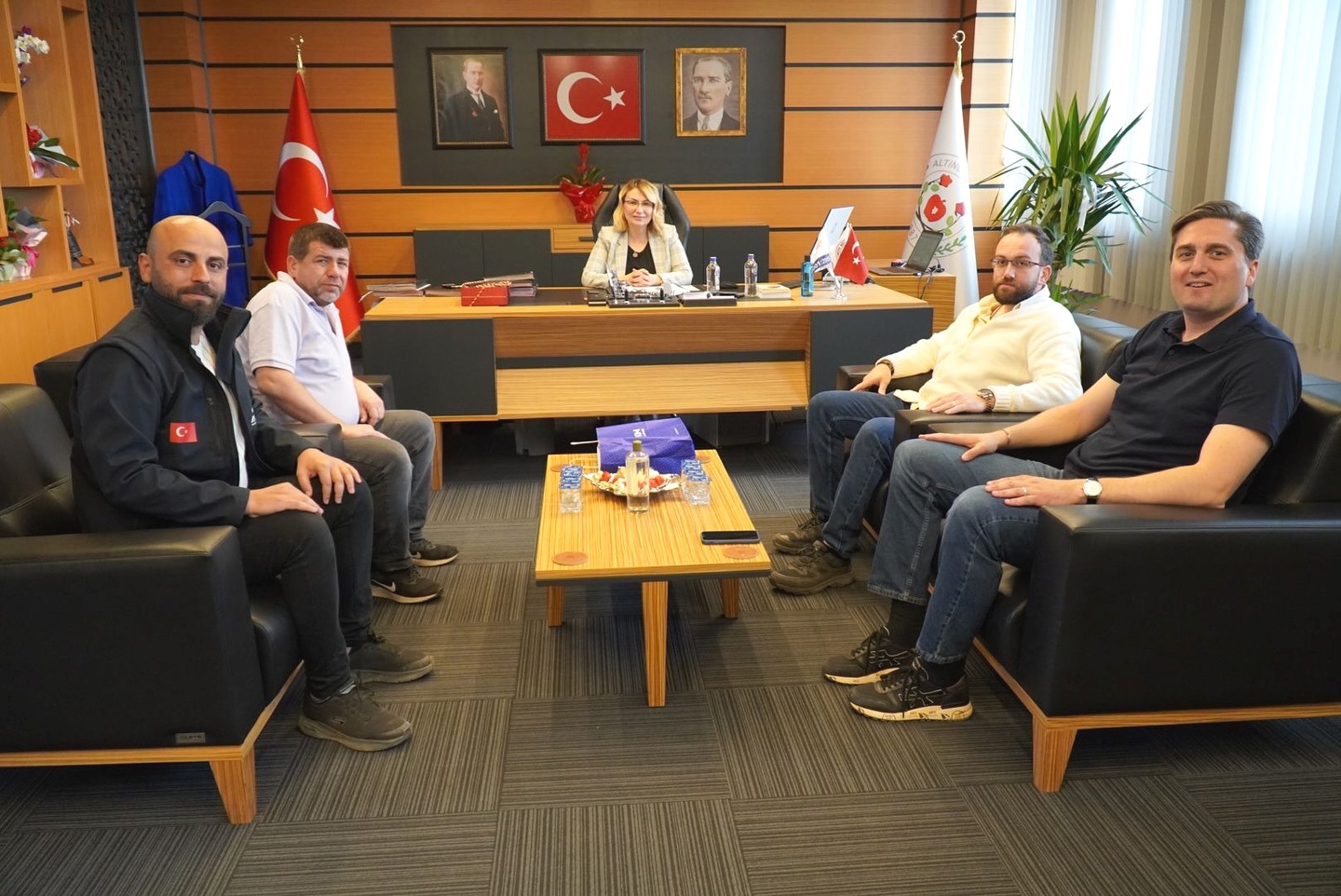 BAŞKAN FAZLACA’YA ZİYARETÇİ AKINI