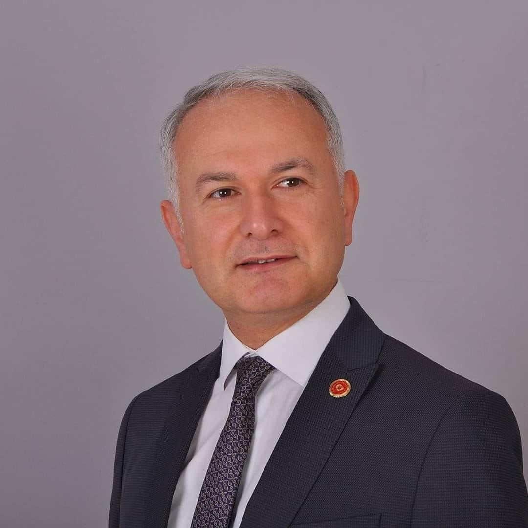 KARAMÜRSEL’DE SEÇİMİN KAZANANI ÇALIK OLDU