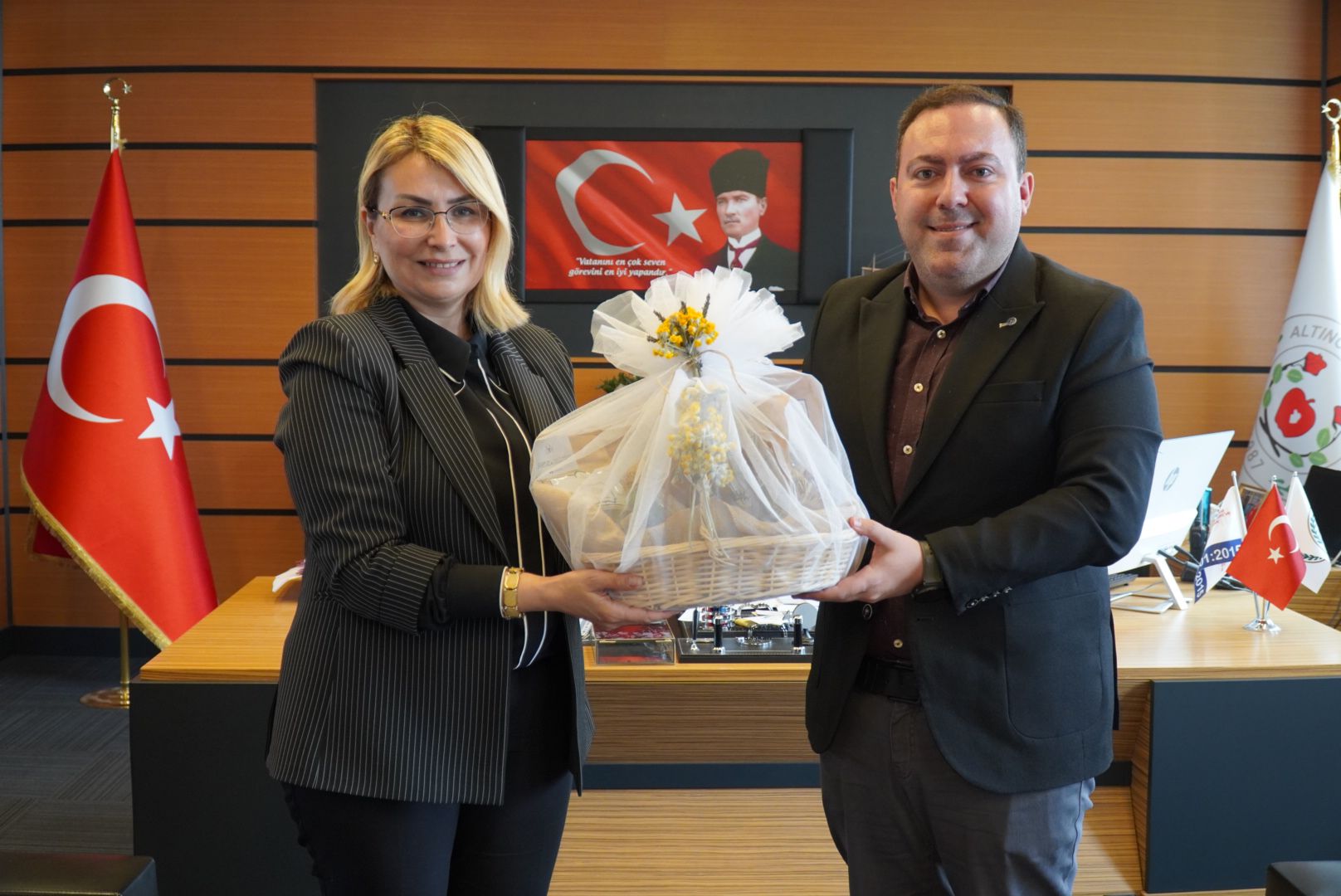 CİDE KAYMAKAMI KARATAŞ, BAŞKAN FAZLACA’YI ZİYARET ETTİ