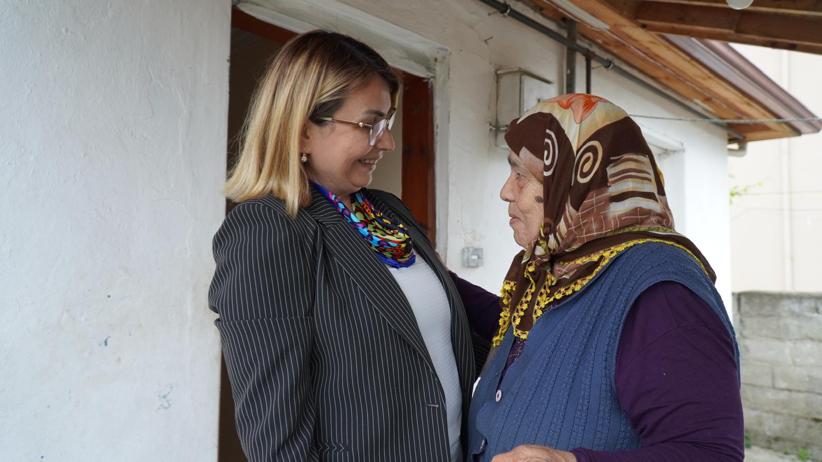 BAŞKAN FAZLACA İLÇE ANNELERİNİN GÜNÜNÜ KUTLADI