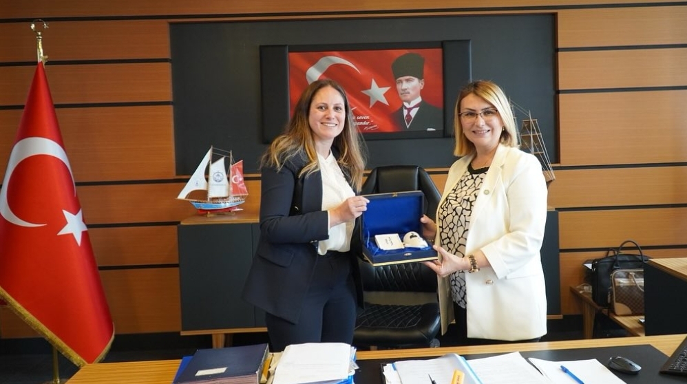 TURNACI VE ÇAMUR BAŞKAN FAZLACA’YI ZİYARET ETTİ