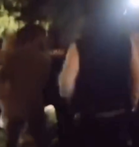 YALOVA’DA GENÇ KIZI TAKİP EDEN YABANCI UYRUKLU ŞAHISA MEYDAN DAYAĞI!