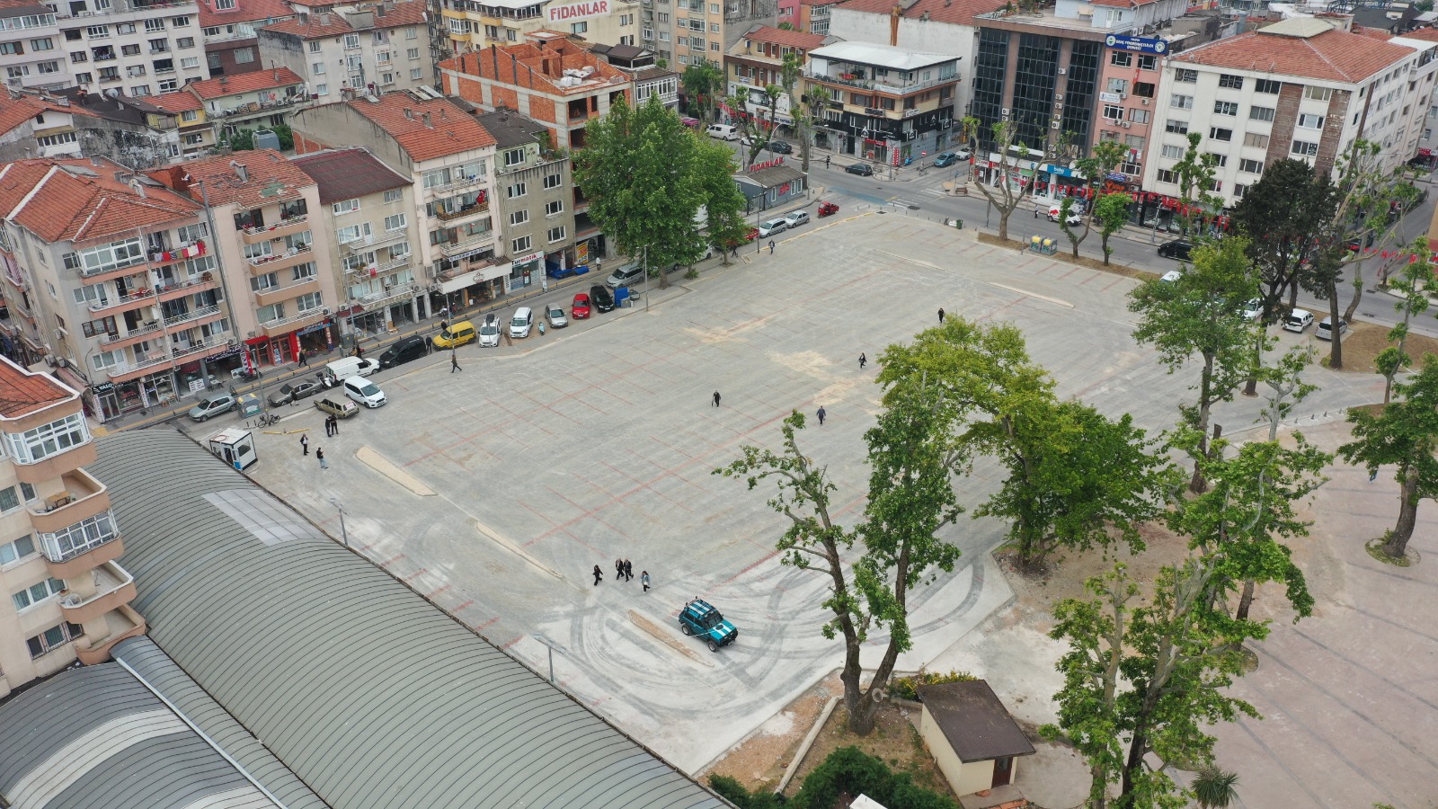 7 DAKİKA ÜCRETSİZ, YENİ OTOPARK HİZMETE AÇILDI