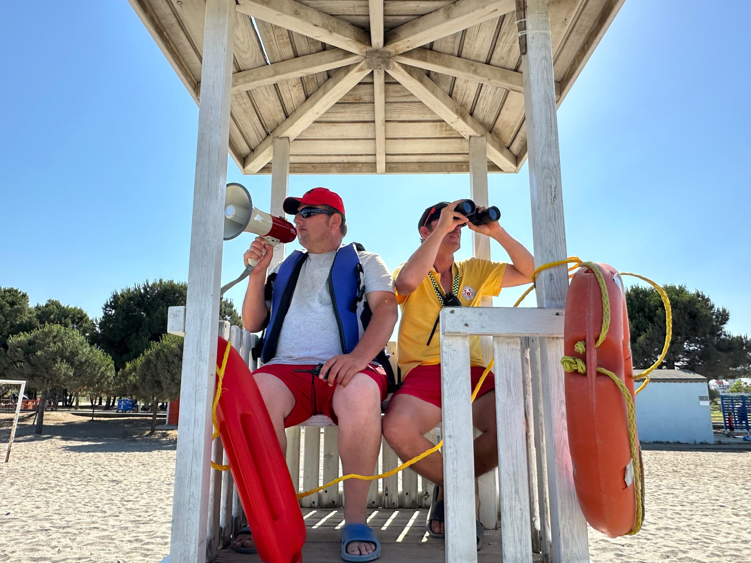 HERSEK PLAJI EMİN ELLERDE