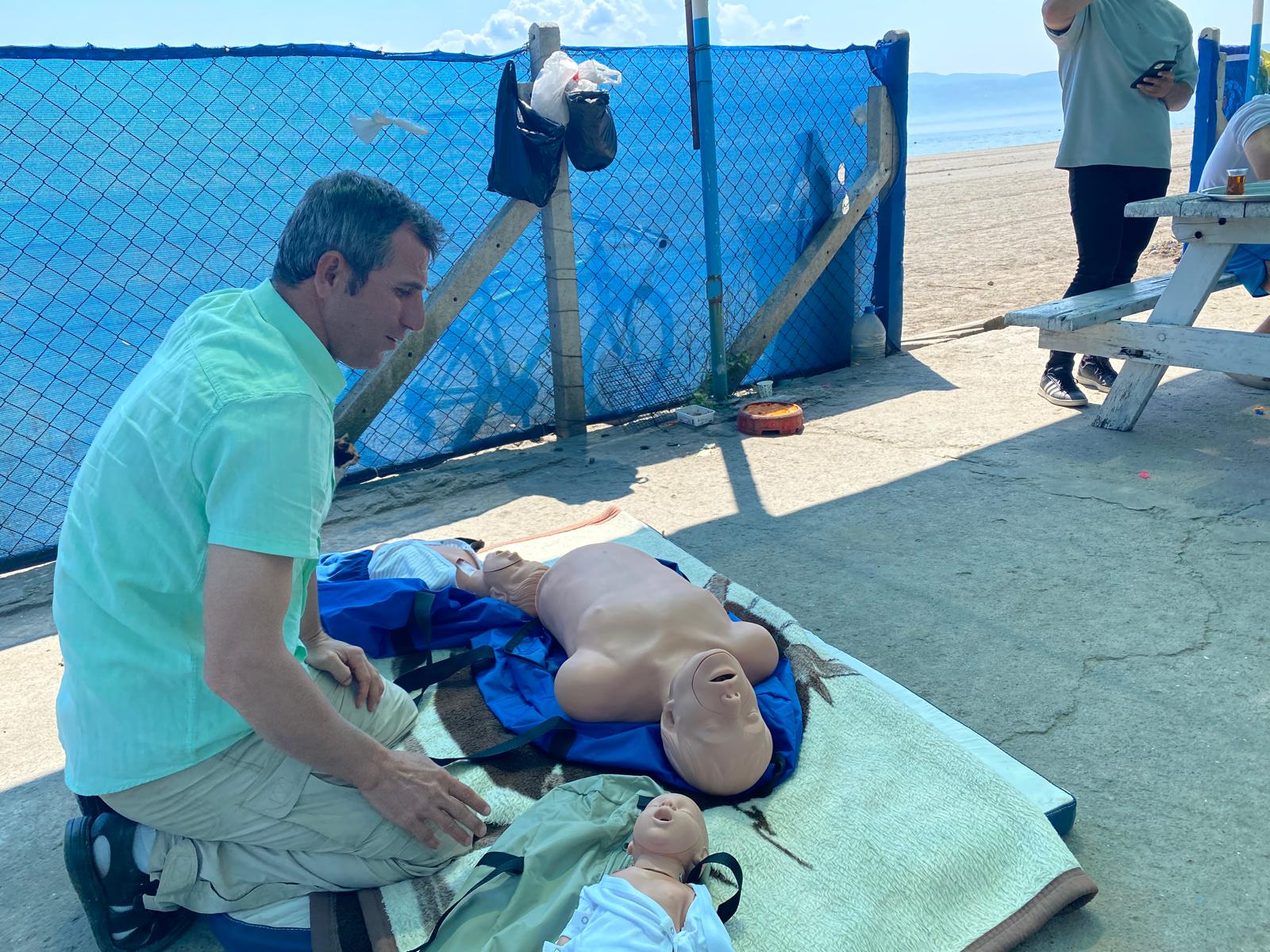 HERSEK PLAJINDA GÖREV ALACAK CANKURTARANLAR EĞİTİMLERİNİ TAMAMLADI