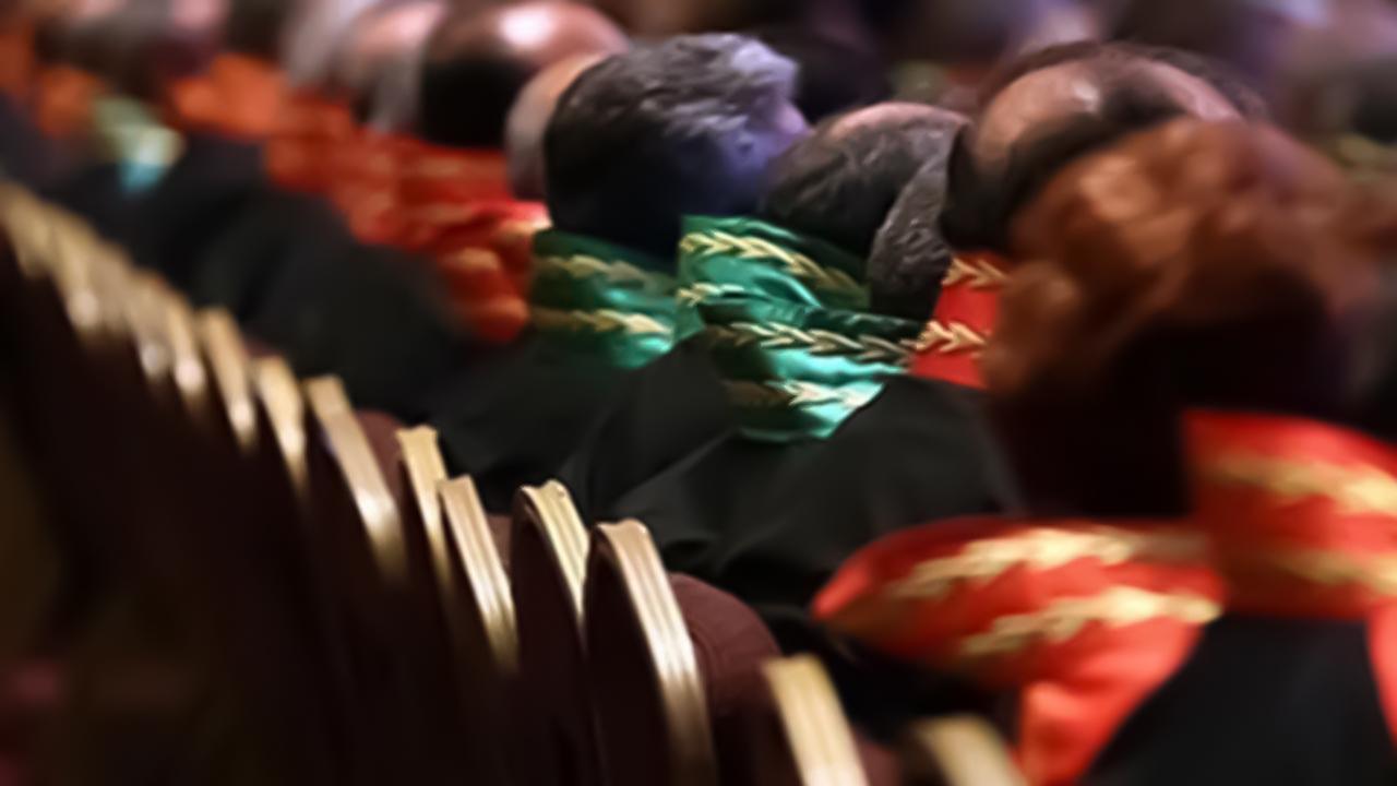 YALOVA’DA HAKİM VE SAVCILAR DEĞİŞTİ