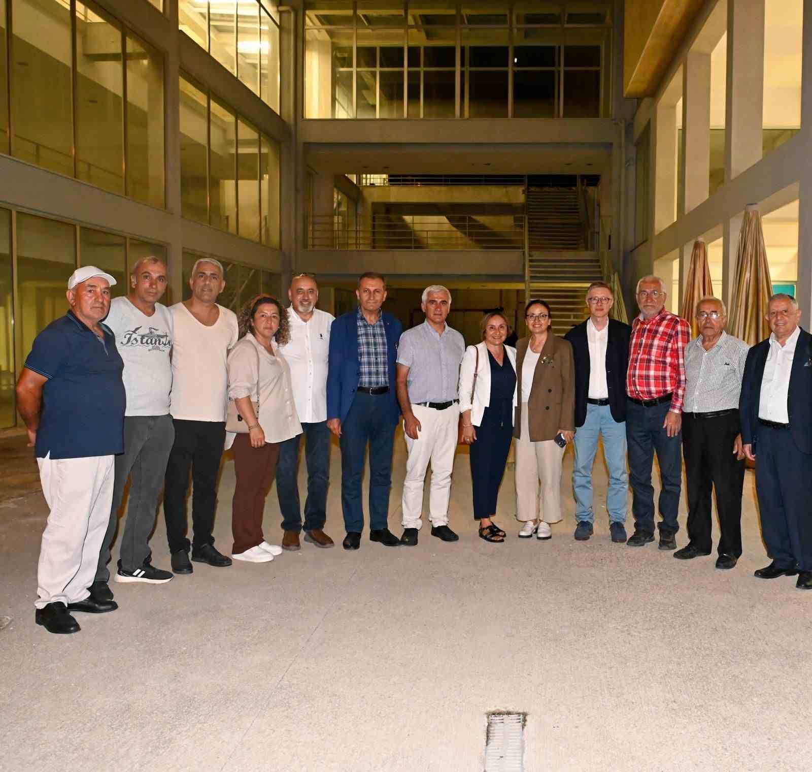 VALİ KAYA CEM VAKFI’NIN İFTAR PROGRAMINA KATILDI