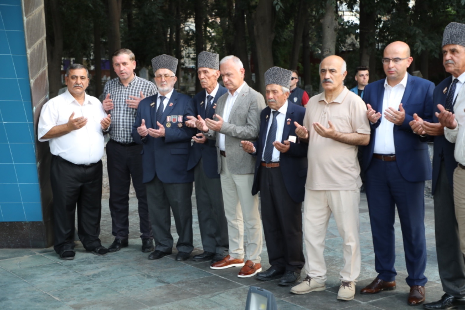 “ATATÜRK’ÜN İLKELERİNE SAHİP ÇIKMALIYIZ”