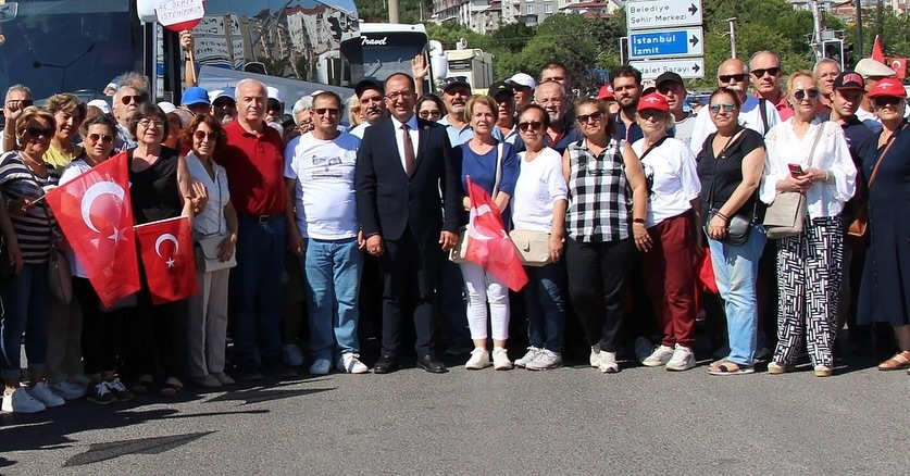 CHP YALOVA İL TEŞKİLATI TAM KADRO GEBZE’DE YER ALDI
