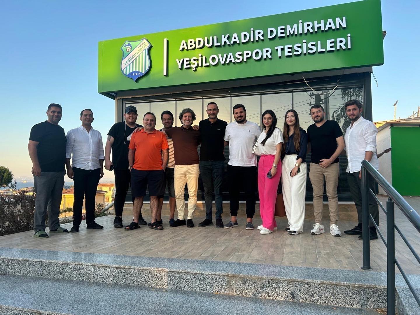 YEŞİL YALOVA SPOR’A ÖNEMLİ ZİYARETÇİLER