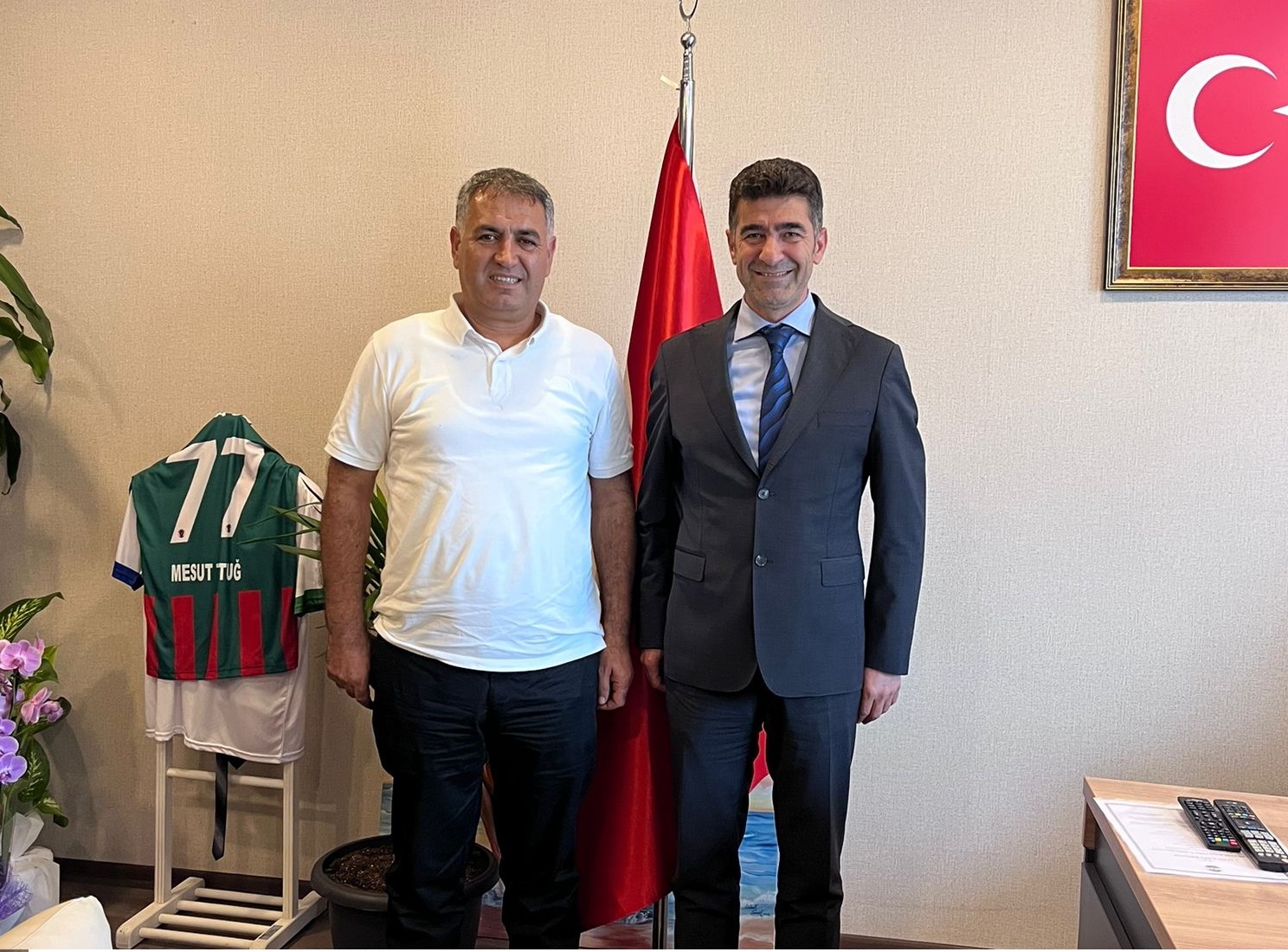 BAŞKAN YARDIMCISI AYDIN’DAN, TUTUĞ’A İADE-İ ZİYARET