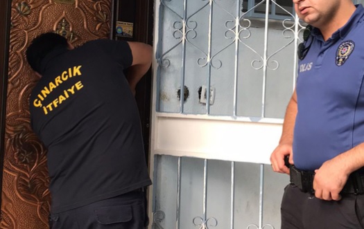 ÇINARCIK’TA YAŞLI KADIN EVİNDE ÖLÜ BULUNDU