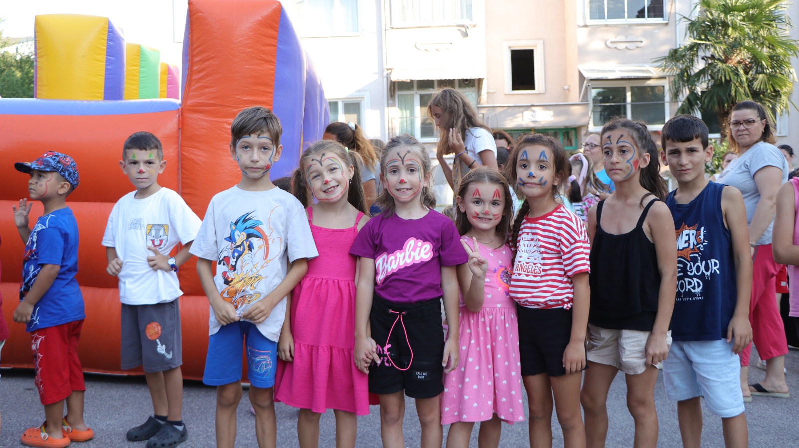 ÇİFTLİKKÖY’DE EL ELE ÇOCUK ŞENLİKLERİ COŞKUYLA TAMAMLANDI