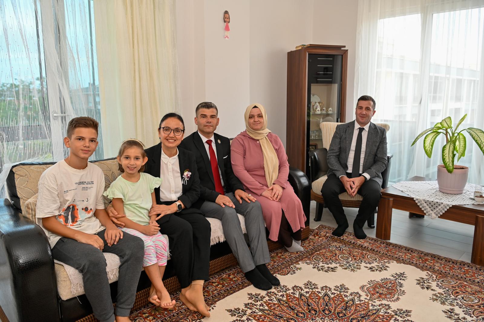 VALİ KAYA’DAN GAZİLERE EV ZİYARETLERİ