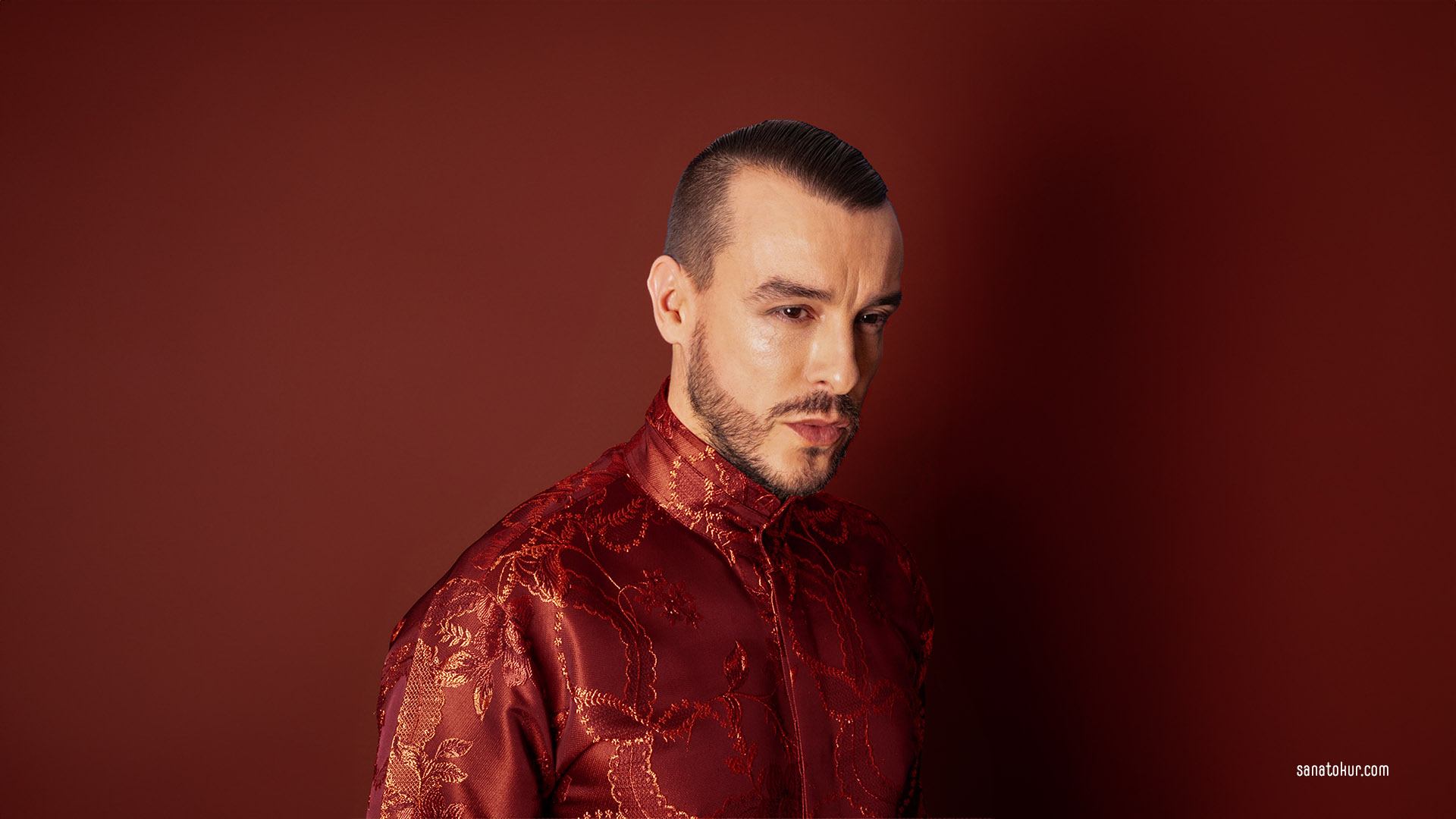 CEM ADRİAN YALOVA’YA GELİYOR