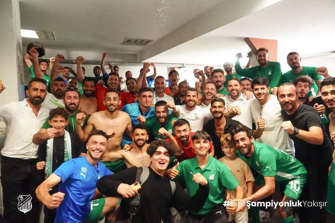 YALOVA DERBİSİNDE GÜLEN TARAF “YEŞİL YALOVA FK” OLDU