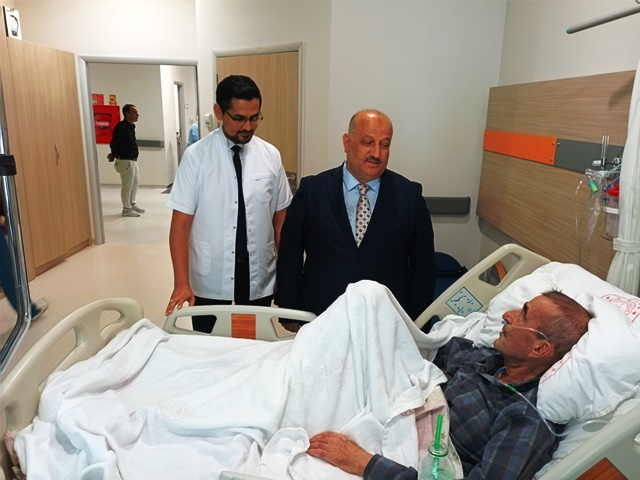 PALYATİF SEVİSLERİ YATAN HASTALARI ZİYARET ETTİLER