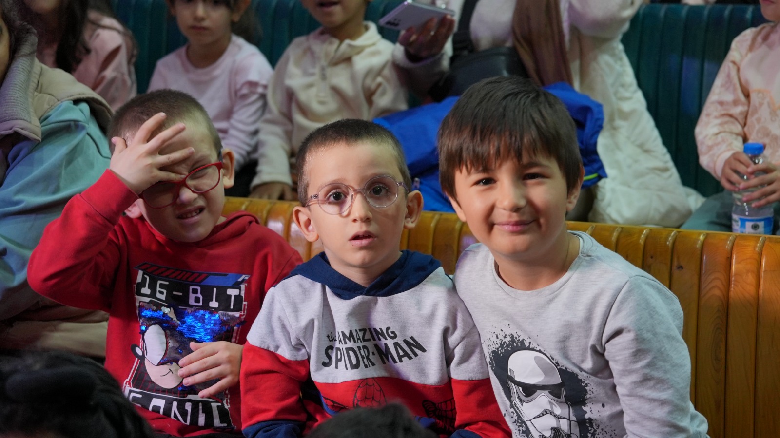 HAZİNE, TİYATROSEVER ÇOCUKLARLA BULUŞTU