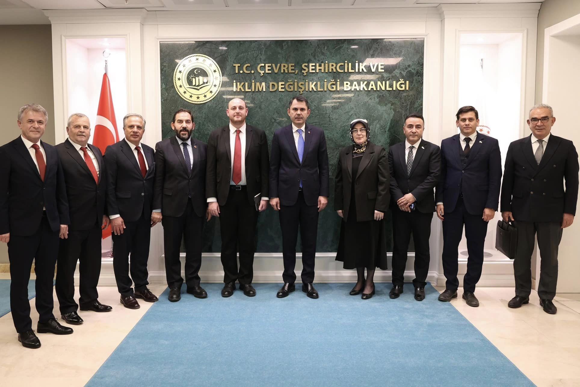 AK PARTİ’DEN MURAT KURUM’A ZİYARET