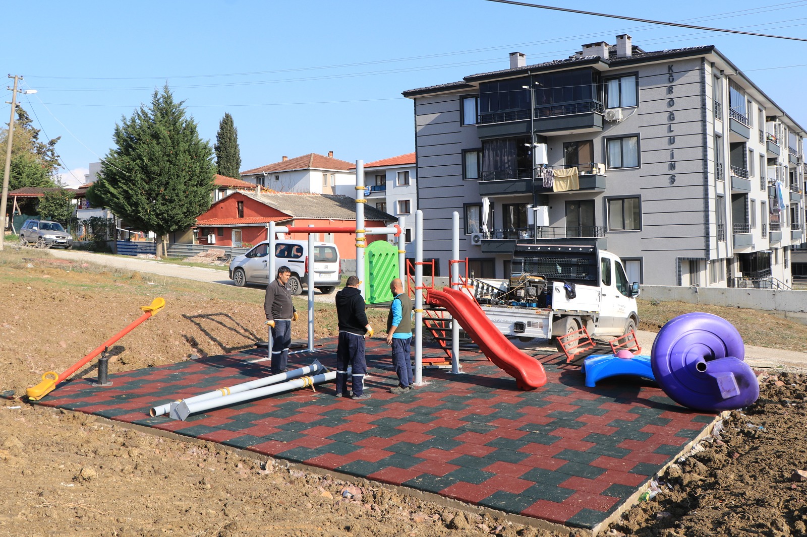 ÇİFTLİKKÖY’DE PARKLARIN SAYISI ARTTIYOR