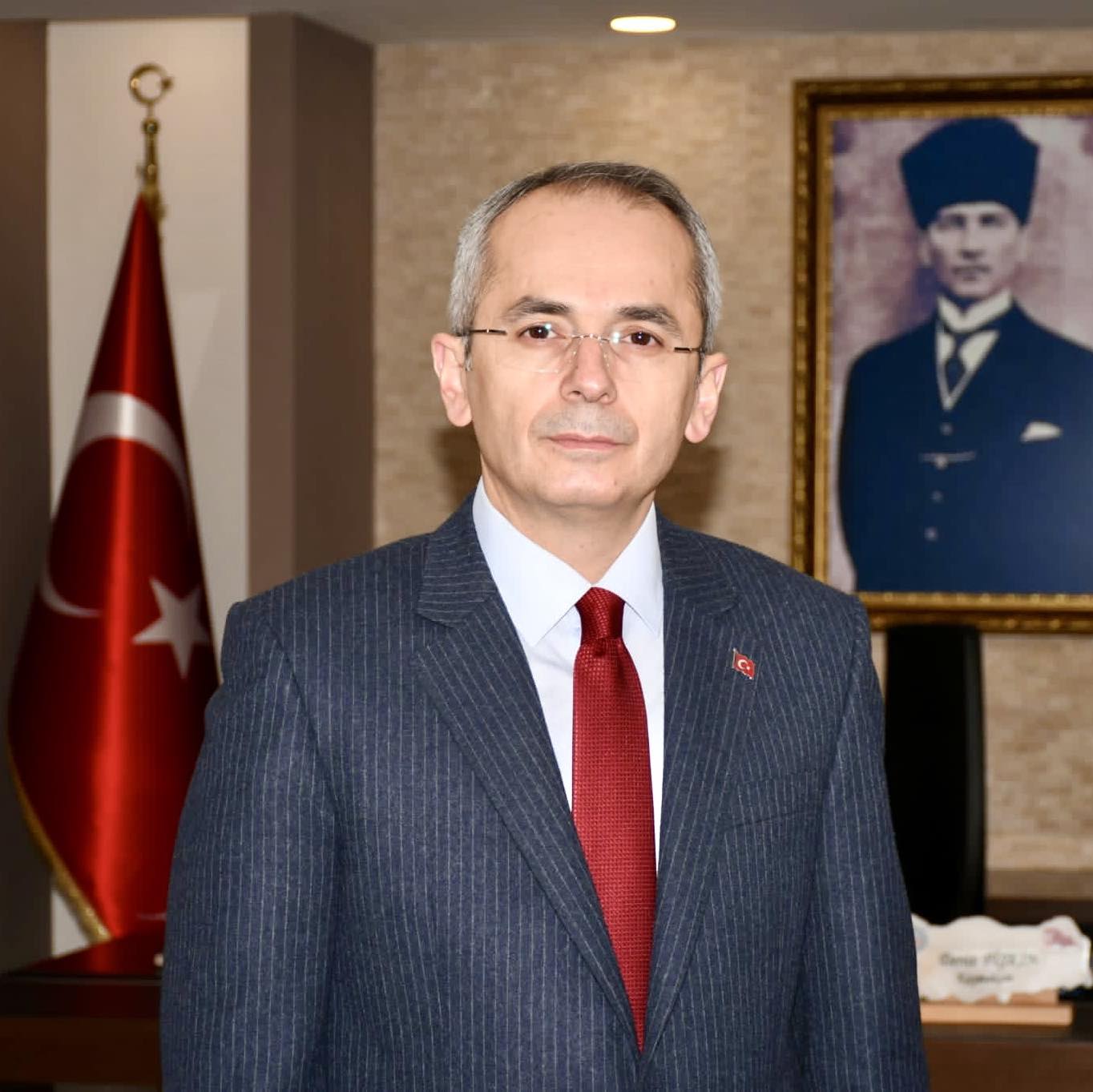 YALOVA VALİ YARDIMCISI DENİZ PİŞKİN, AKÇAKOCA KAYMAKAMLIĞI GÖREVİNE ATANDI