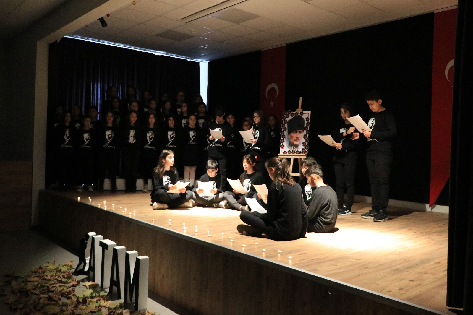 ÇİFTLİKKÖY’DE ANLAMLI 10 KASIM ANMASI