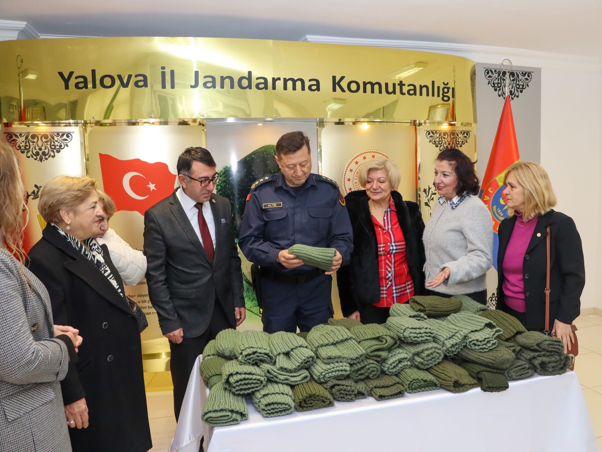 TEMAD’DAN MEHMETÇİKLERE ATKI VE BOYUNLUK