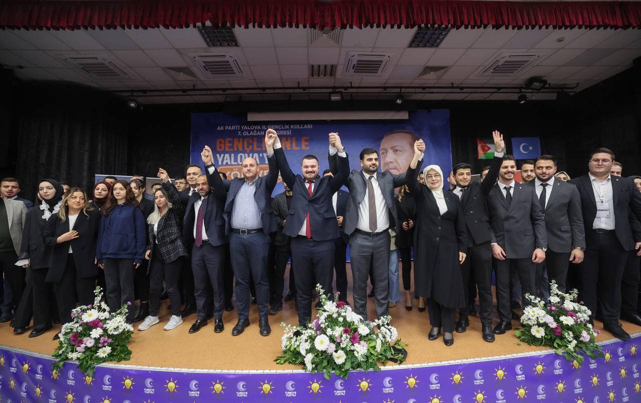 AK PARTİ 7. OLAĞAN GENÇLİK KOLLARI KONGRESİNİ GERÇEKLEŞTİRDİ