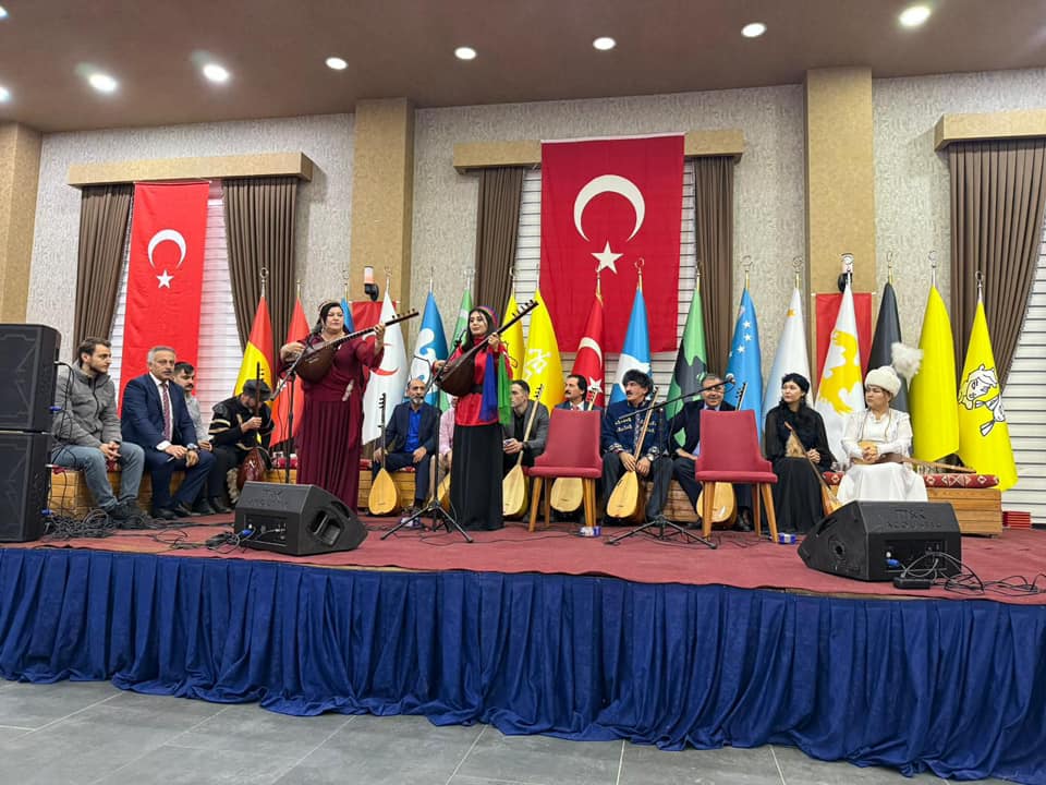 KAYTAZDERE’DE AŞIKLAR BULUŞMASI