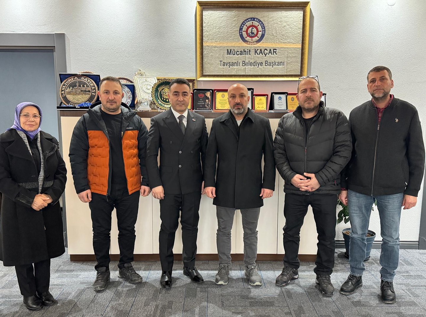 ALTINOVA AK KADRO’DAN, BAŞKAN KAÇAR’A ZİYARET