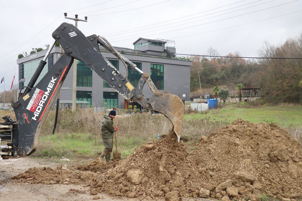 YALOVA’DA ALTYAPI ÇALIŞMALARI DEVAM EDİYOR