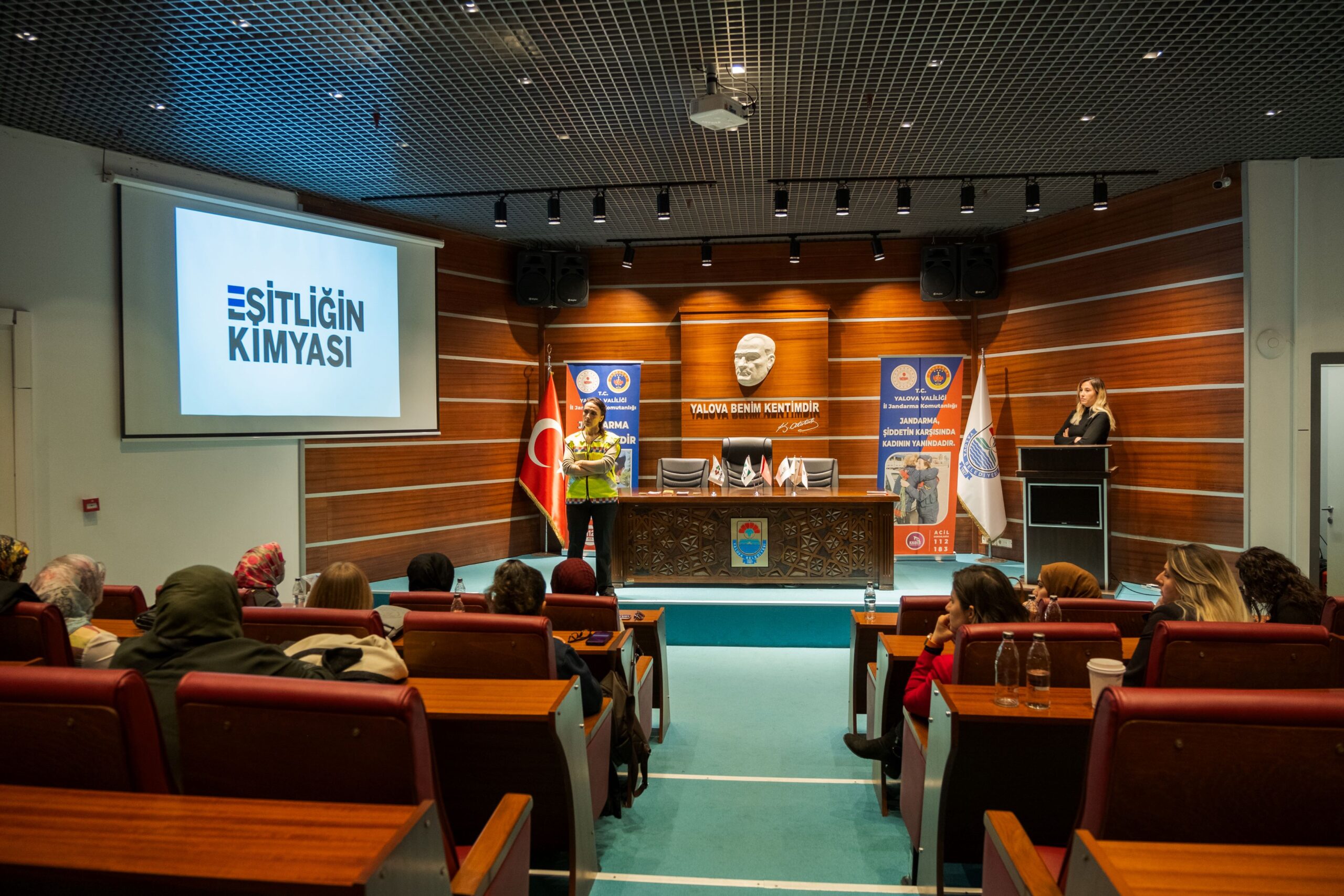 AKSA, AKKİM VE DOWAKSA’NIN ‘EŞİTLİĞİN KİMYASI’ PROJESİ EĞİTİM ETKİNLİKLERİ İLE DEVAM EDİYOR