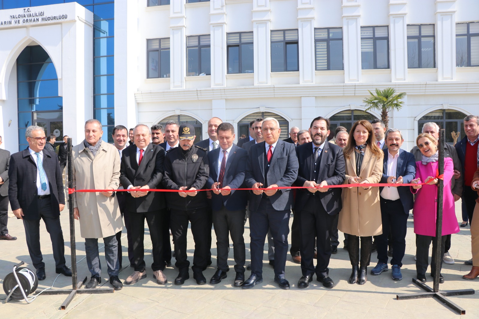 YALOVA’DA “TARIM, ORMAN VE İNSAN” FOTOĞRAF SERGİSİ AÇILDI