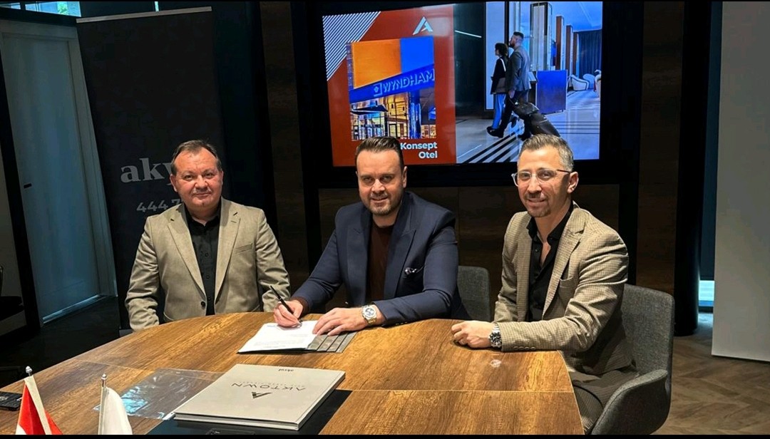 DÜNYACA ÜNLÜ OTELLER ZİNCİRİ “WYNDHAM GRAND” AKTOWN’DA!