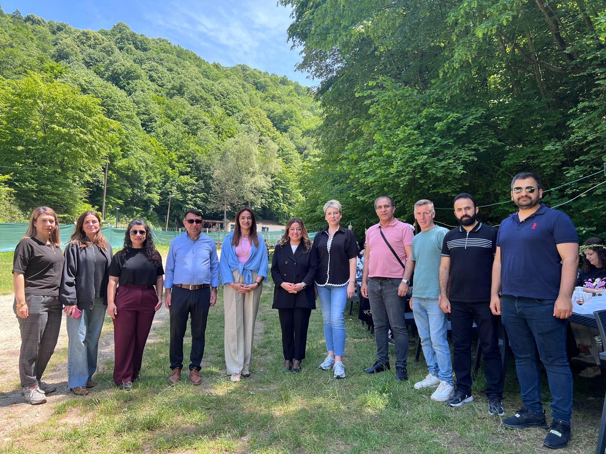 ‘YAZA MERHABA’ ETKİNLİĞİ GÖNÜLLERİ ISITTI