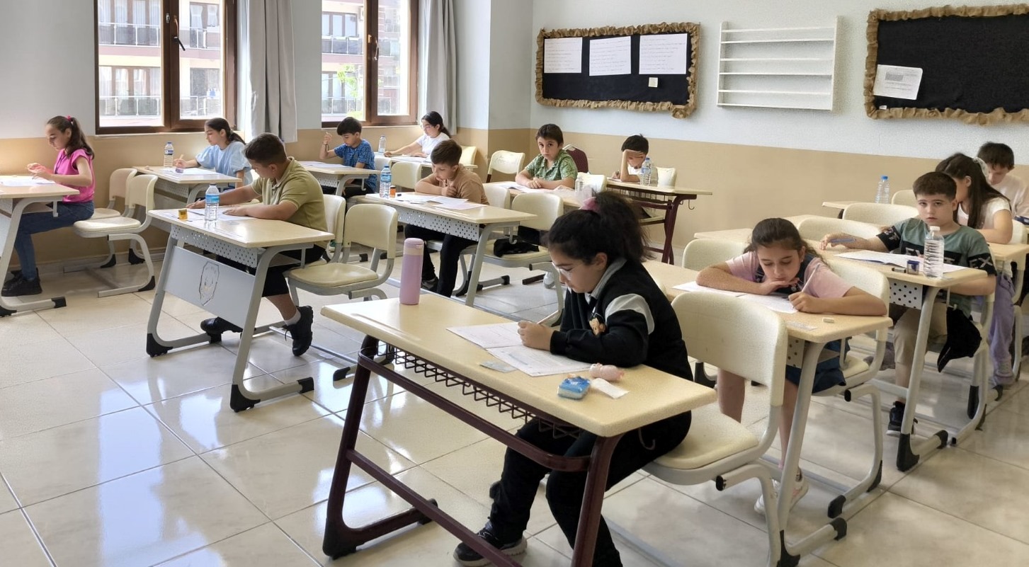 KARAMÜRSEL AKÇAKOCA’DA 5. SINIF SINAVI