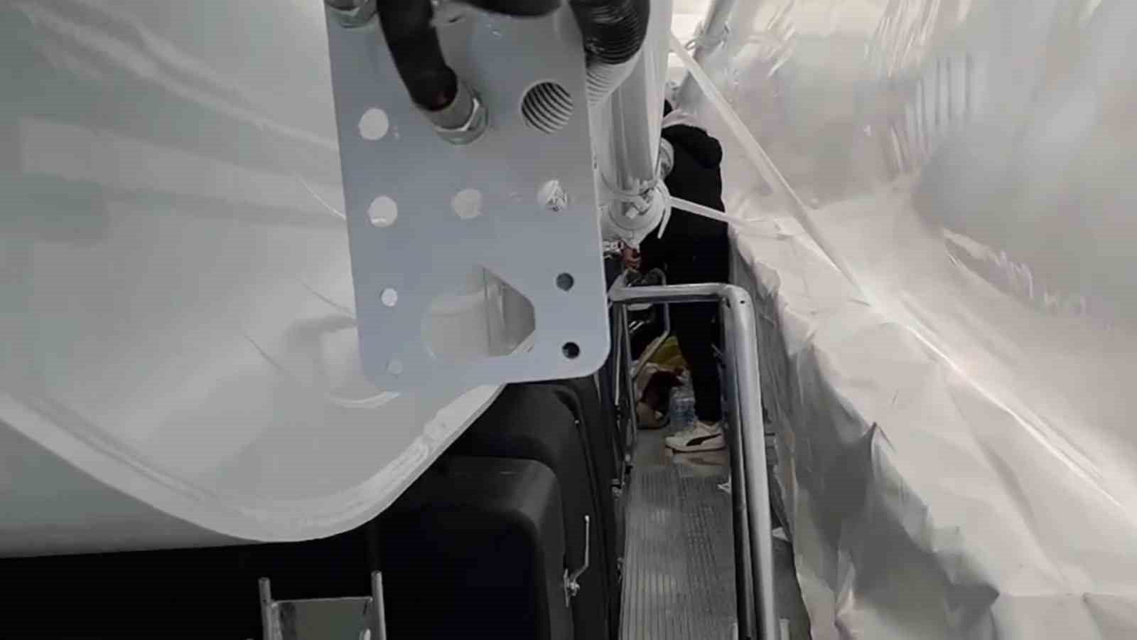 RO-RO TERMİNALİ’NDEN KAÇAK YOLLA FRANSA’YA KAÇMAYA ÇALIŞAN 3 ŞÜPHELİ YAKALANDI!