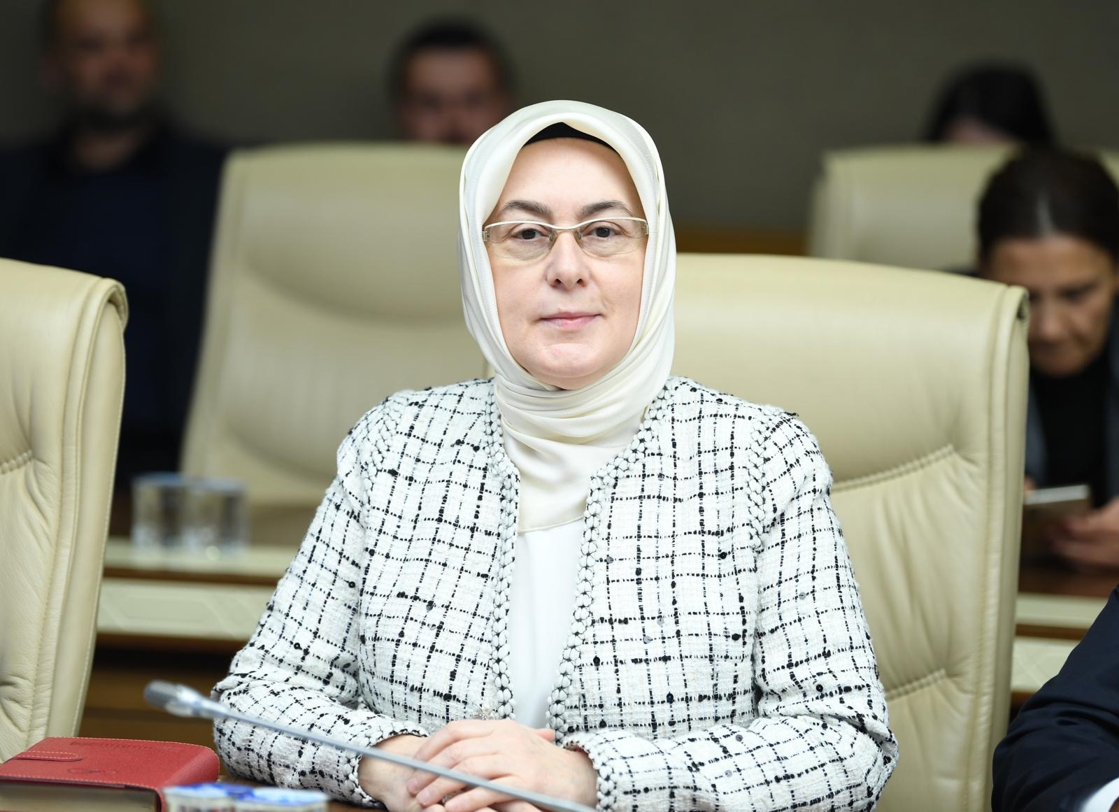 Milletvekili akyol, anneler gününü kutladı