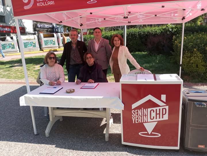 CHP’NİN İMZA KAMPANYASI SÜRÜYOR