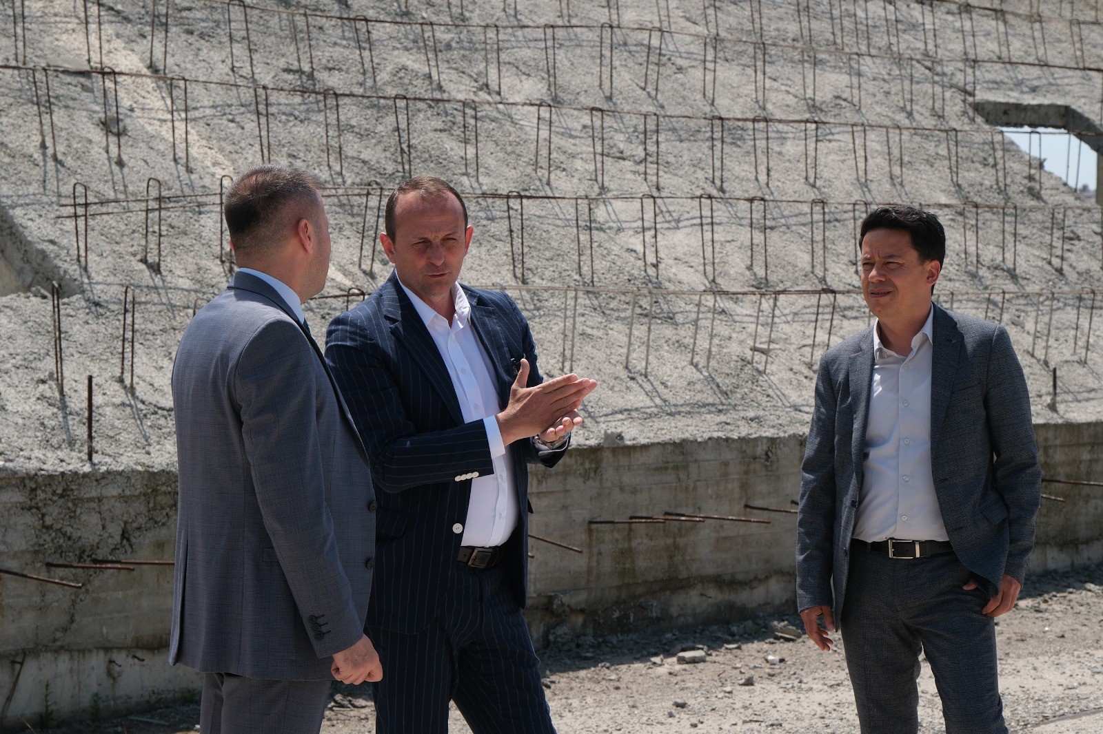 BAŞKAN YELE’DEN SPOR TESİSLERİNİN TAMAMLANMASI İÇİN DEV ADIM!