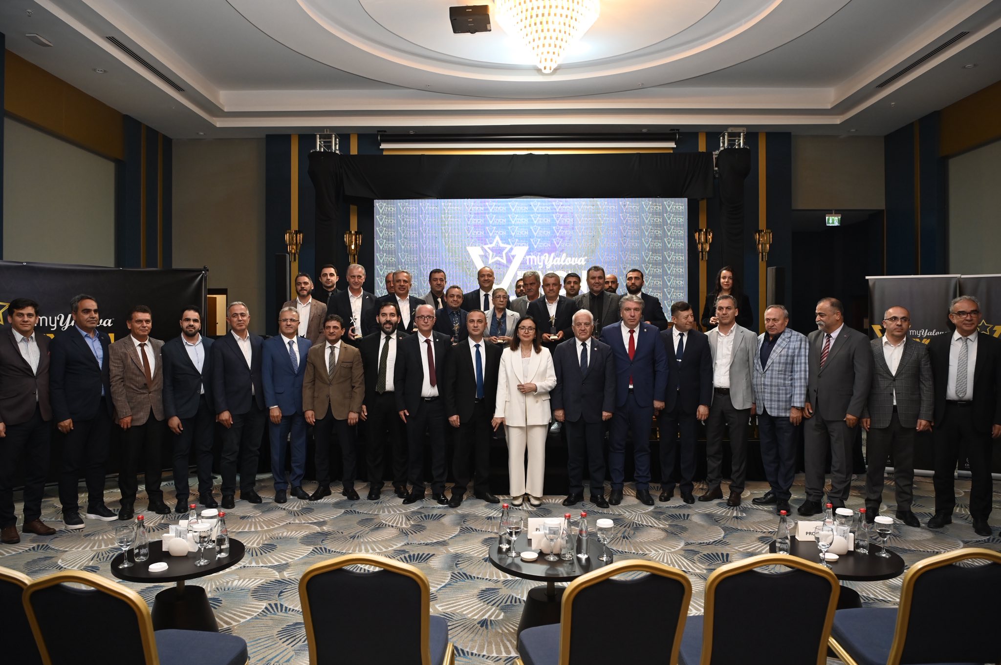 VİZYON ÖDÜLLERİ SAHİPLERİNİ BULDU