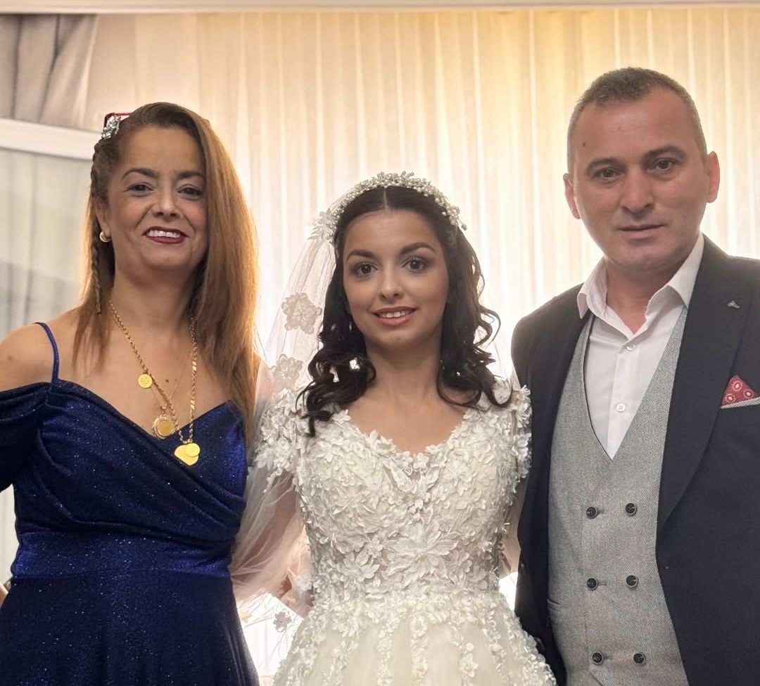 ‘’erdem ve çınar’’ ailesinin mutlu günü
