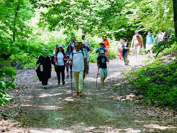 FOTOĞRAF TUTKUNLARI DOĞADA BULUŞTU