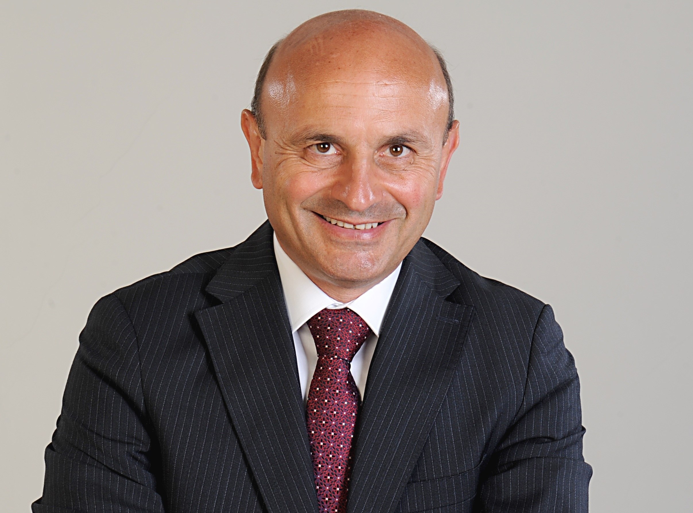 DR. ORAL, BABALAR GÜNÜNÜ KUTLADI