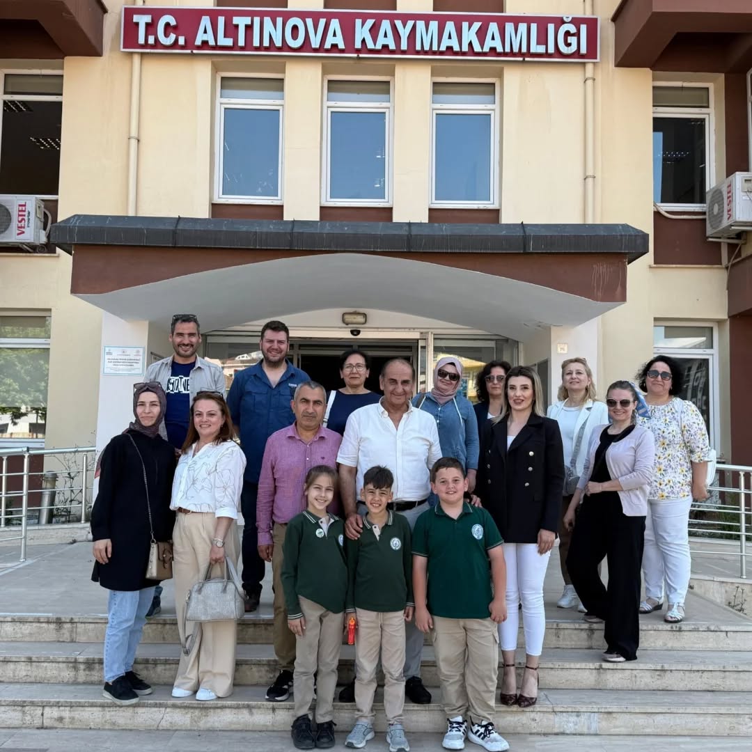 GÜLKENT İLKOKULU ÖĞRETMENLERİNDEN, ESKİ MÜDÜRLERİNE “VEFA ZİYARETİ”