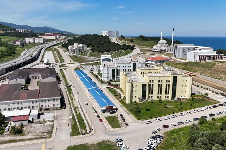 YALOVA ÜNİVERSİTESİ 15 ÖĞRETİM ÜYESİ ALACAK!