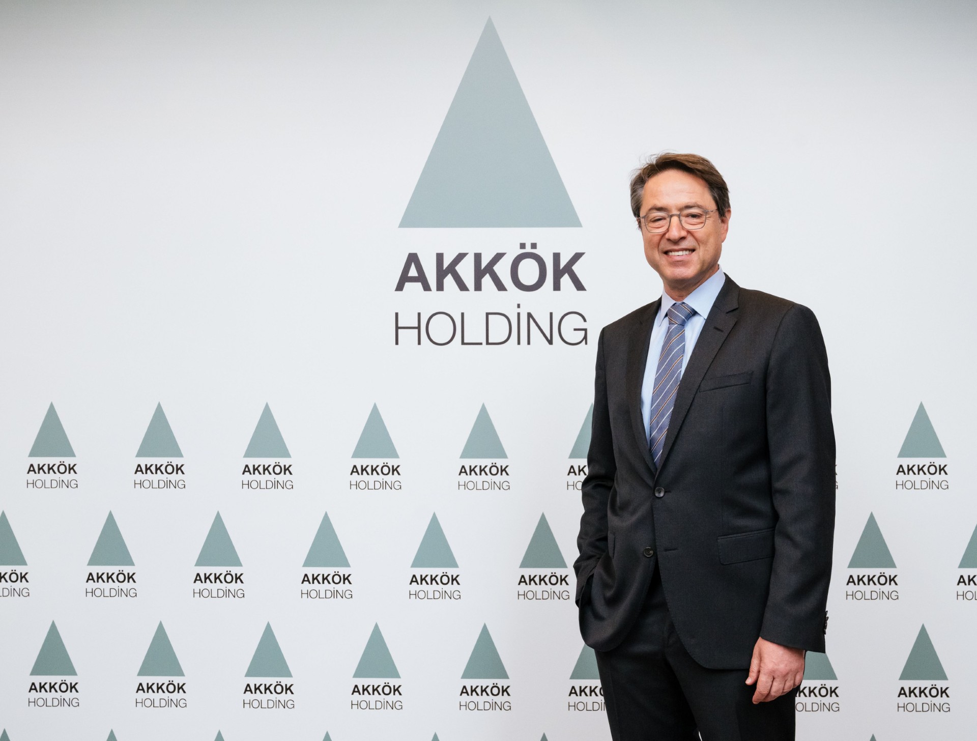 AKKÖK HOLDİNG, YÜKSEK TEKNOLOJİ VE YERLİLEŞMEYLE BÜYÜYECEK